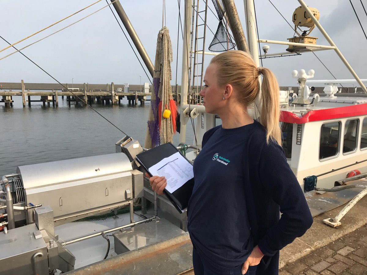 Nederlandse Vissersbond geeft advies aan boord over bemanningszaken en visserij-regelgeving